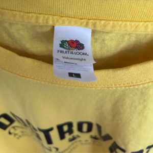 T-Shirt gelb mit Aufdruck „dogtrovert“